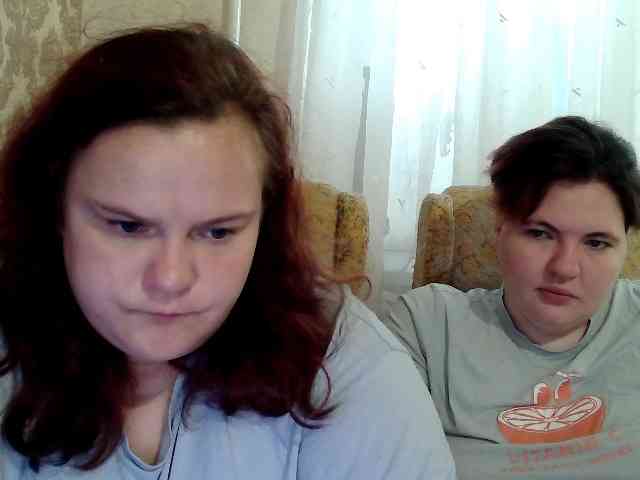 HollyXEva webcam