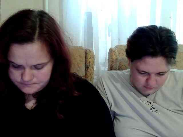 HollyXEva webcam