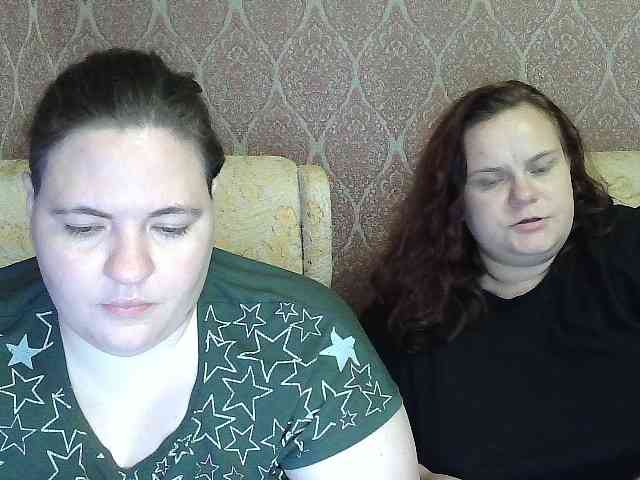 HollyXEva webcam