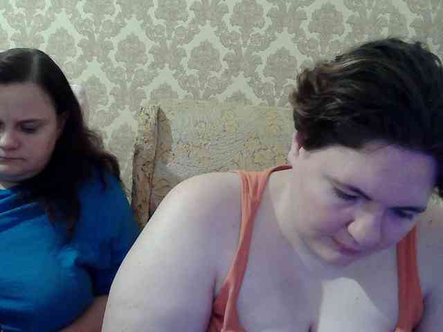 HollyXEva webcam