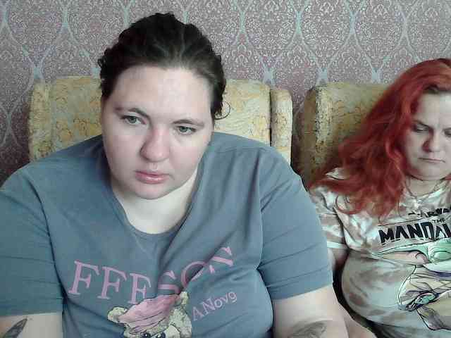 HollyXEva webcam