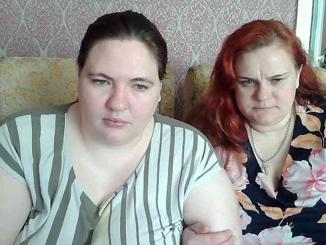 HollyXEva webcam