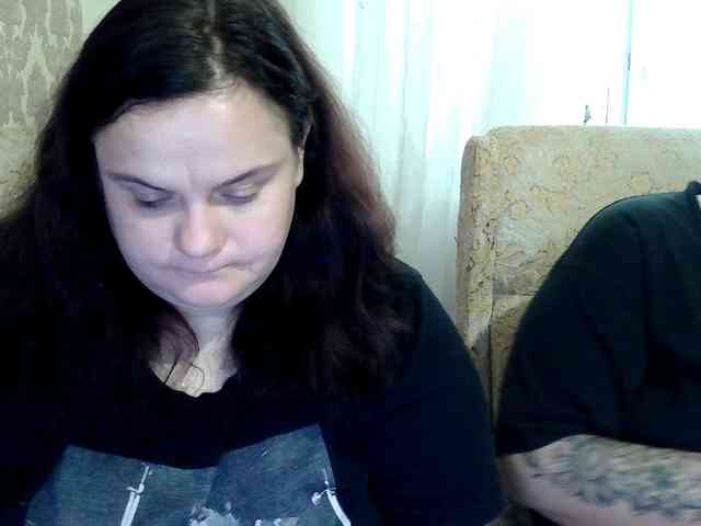 HollyXEva webcam