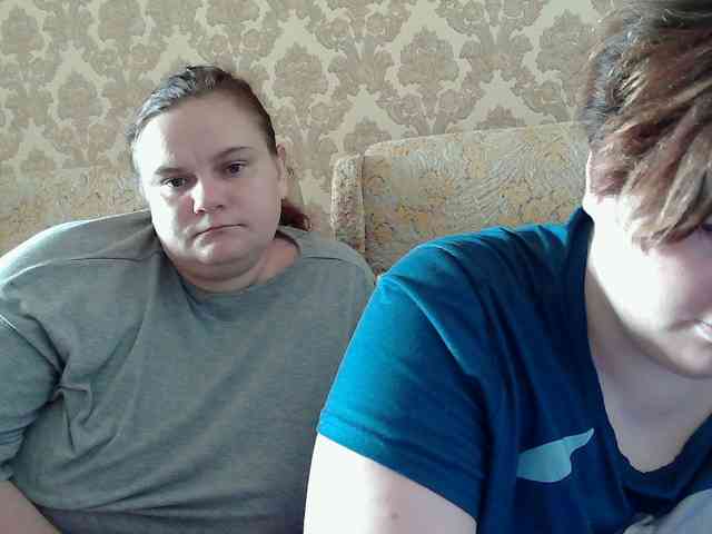 HollyXEva webcam