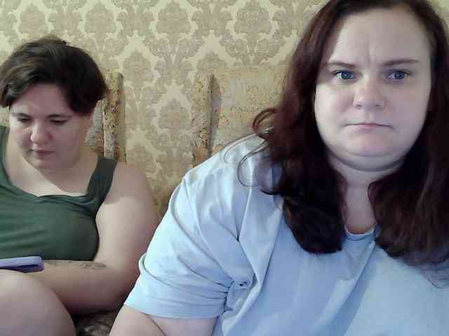 HollyXEva webcam