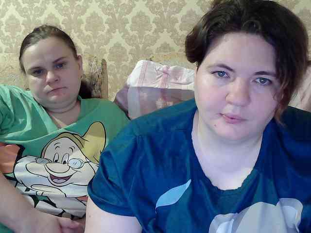 Модель: HollyXEva