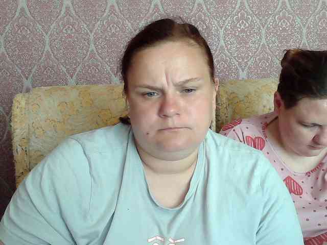 HollyXEva webcam