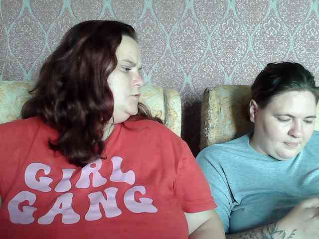 HollyXEva webcam