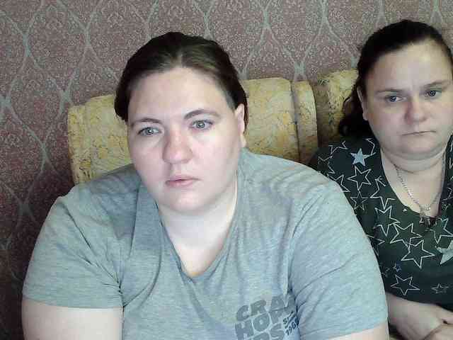 HollyXEva webcam