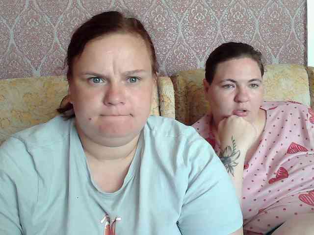 HollyXEva webcam