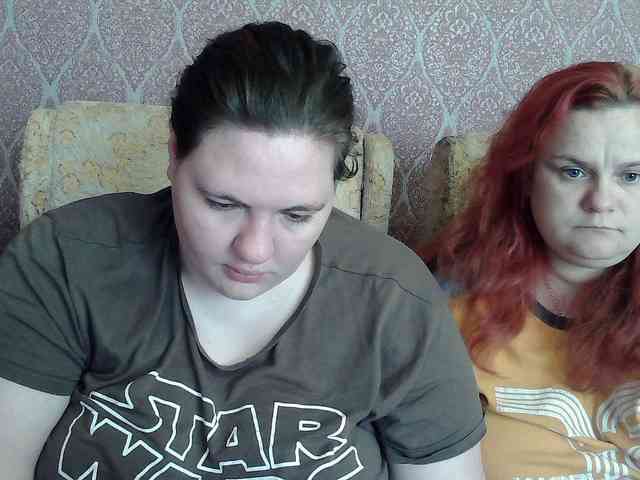 HollyXEva webcam