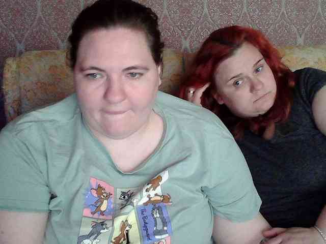 HollyXEva webcam
