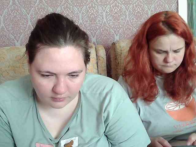HollyXEva webcam