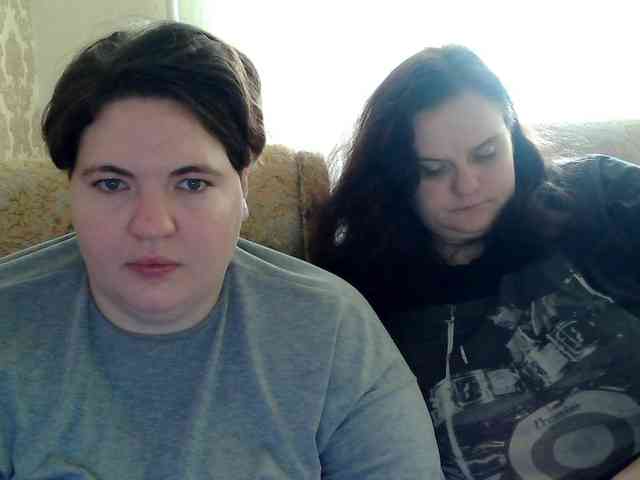 HollyXEva webcam