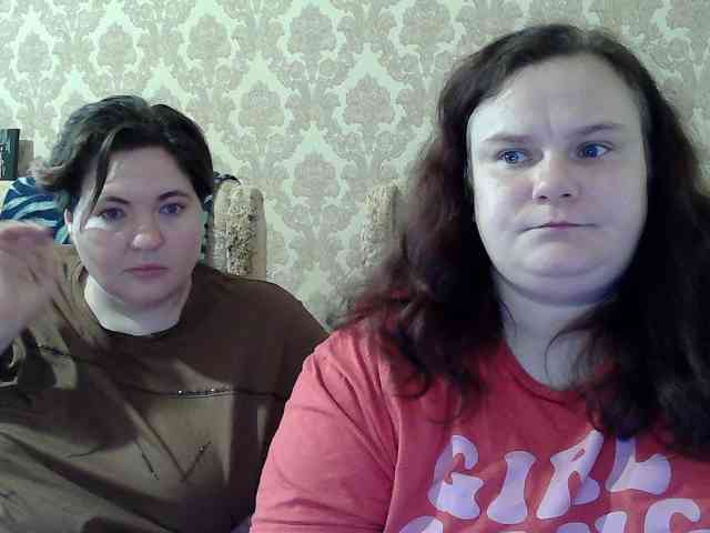 HollyXEva webcam