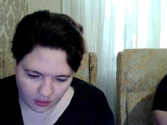 HollyXEva webcam