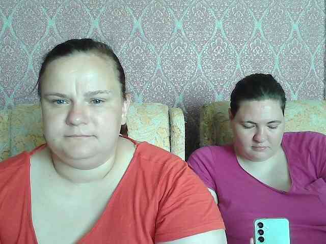 HollyXEva webcam
