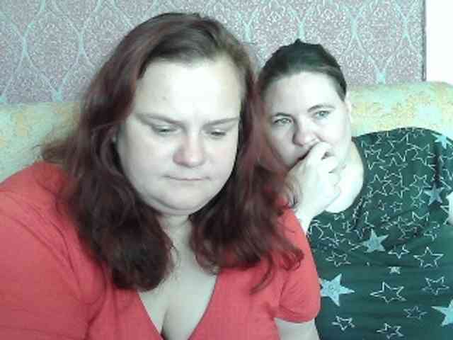 HollyXEva webcam