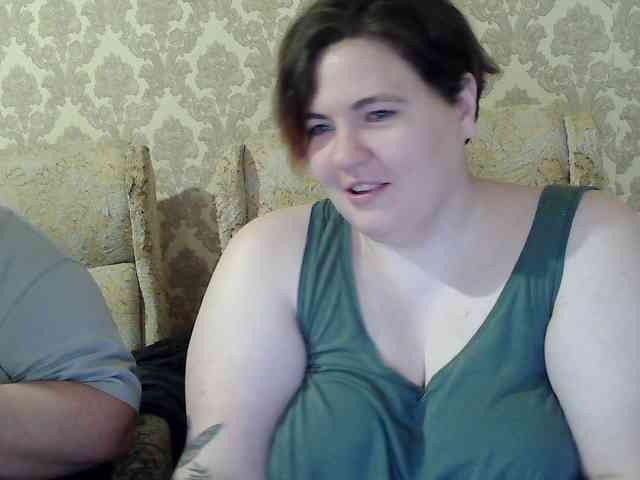 HollyXEva webcam