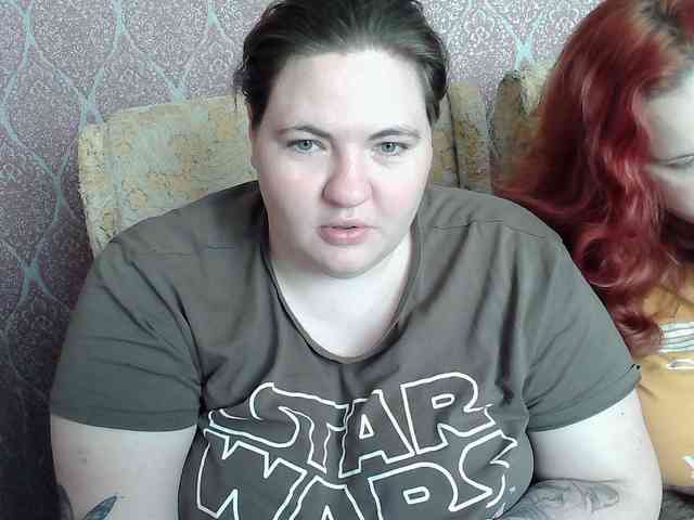 HollyXEva webcam
