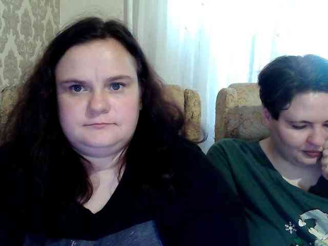 Модель: HollyXEva