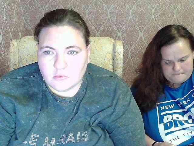 HollyXEva Sex Cam Show
