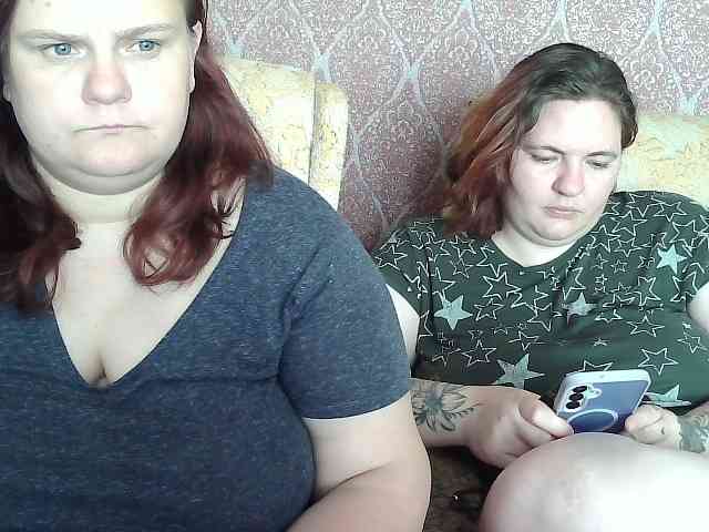 HollyXEva webcam