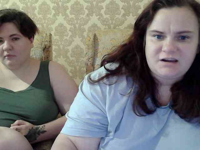 HollyXEva webcam
