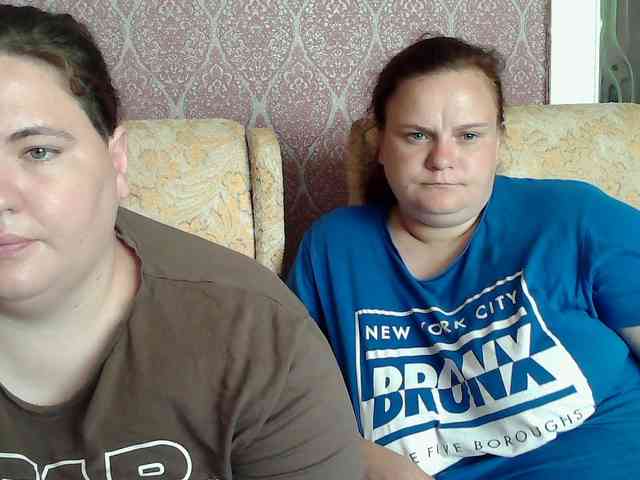 HollyXEva webcam