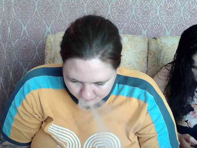 HollyXEva webcam