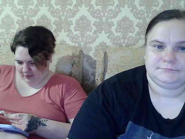 HollyXEva webcam