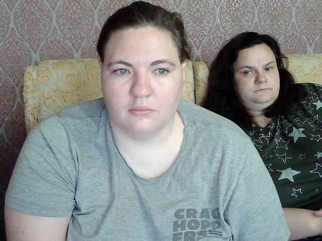 HollyXEva webcam