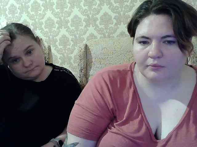 HollyXEva webcam