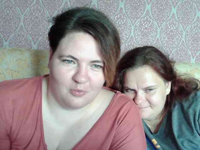 HollyXEva webcam
