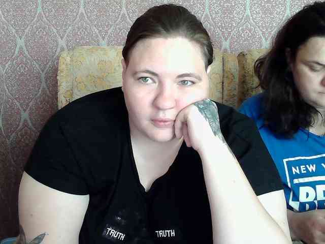 HollyXEva webcam