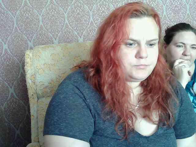 HollyXEva