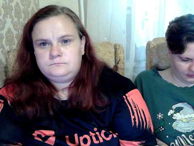 HollyXEva webcam