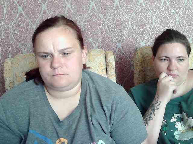 HollyXEva webcam