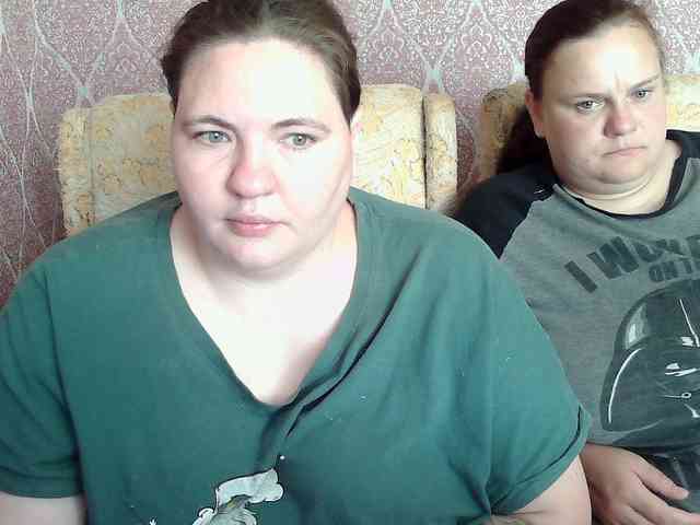 HollyXEva webcam