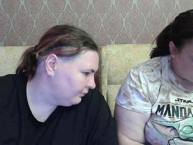HollyXEva webcam