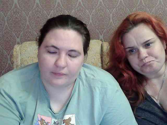 HollyXEva webcam