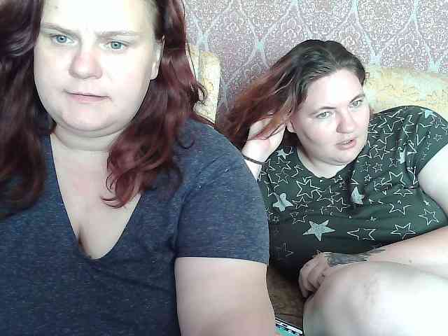 HollyXEva webcam