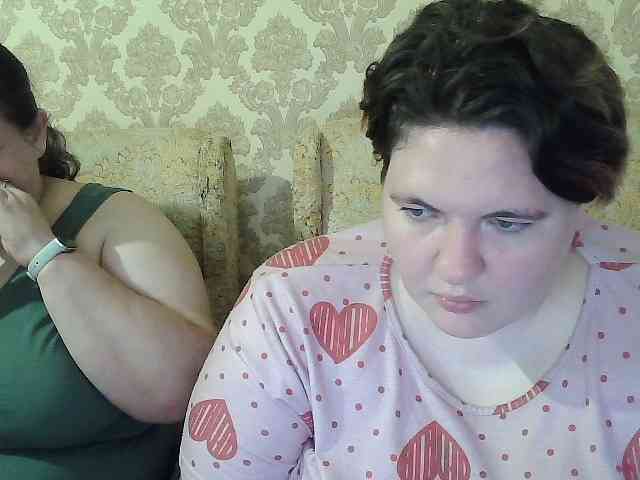 HollyXEva webcam
