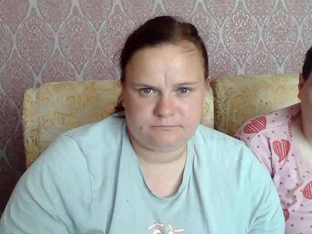 HollyXEva webcam