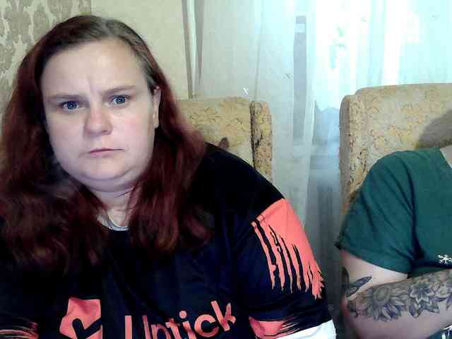 HollyXEva webcam