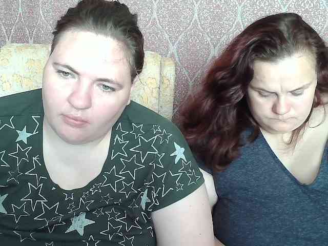 HollyXEva webcam