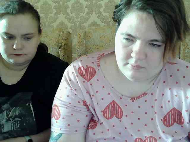 HollyXEva webcam