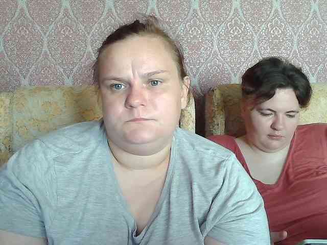 Модель: HollyXEva