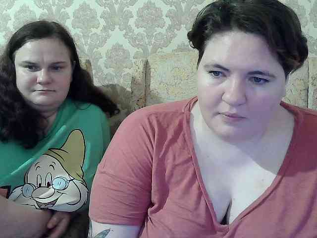 HollyXEva webcam