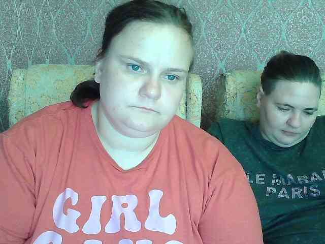 HollyXEva webcam
